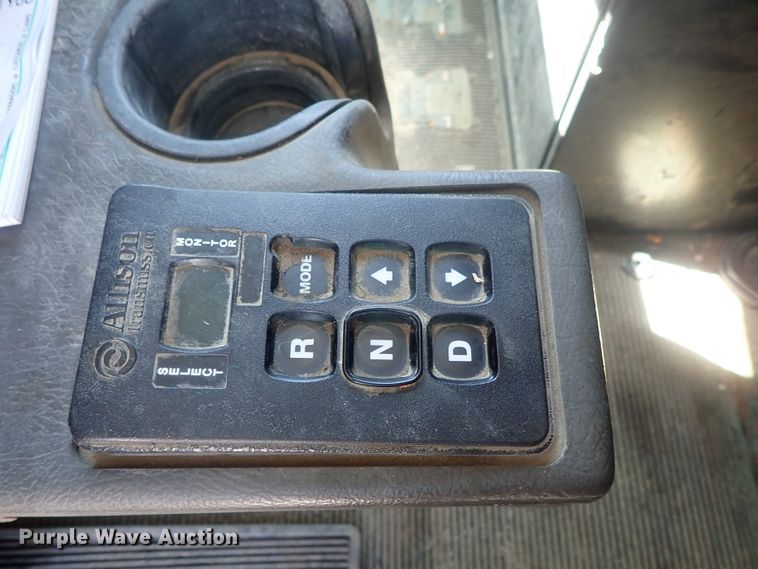 image for item DG3043 2010 Kenworth T400 dump truck