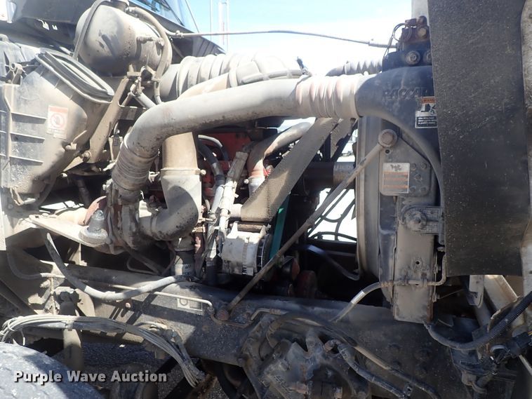 image for item DG3043 2010 Kenworth T400 dump truck