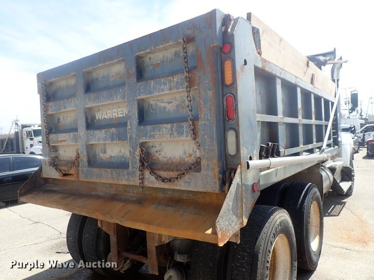 image for item DG3043 2010 Kenworth T400 dump truck