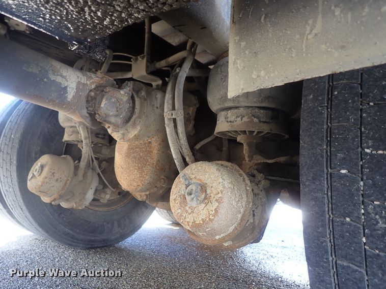 image for item DG3043 2010 Kenworth T400 dump truck