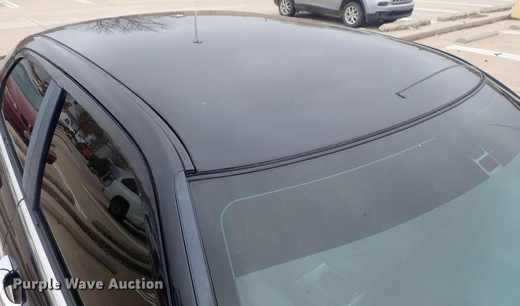 image for item DG3045 2005 Chrysler 300