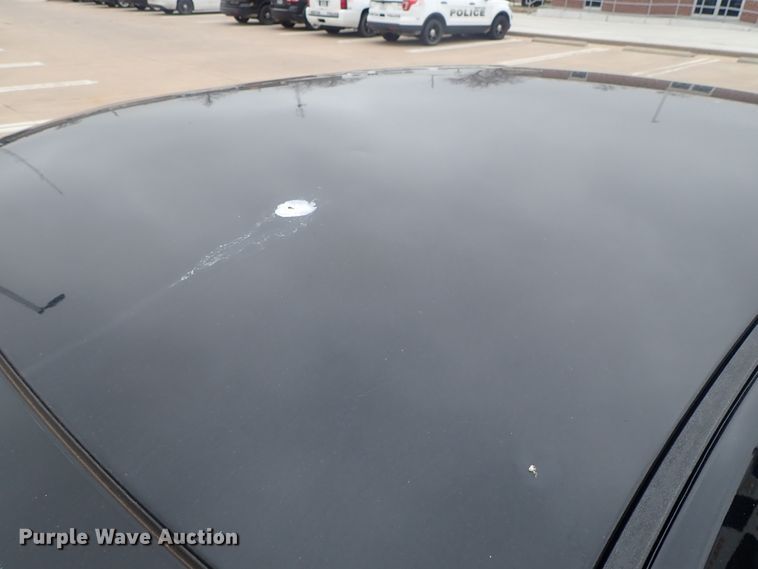 image for item DG3045 2005 Chrysler 300