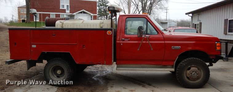 image for item DG6375 1991 Ford F350 XL brush fire truck