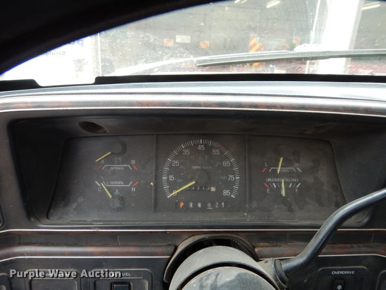 image for item DG6375 1991 Ford F350 XL brush fire truck