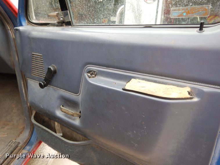 image for item DG6375 1991 Ford F350 XL brush fire truck