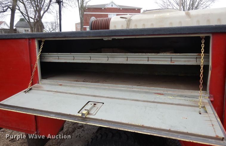 image for item DG6375 1991 Ford F350 XL brush fire truck