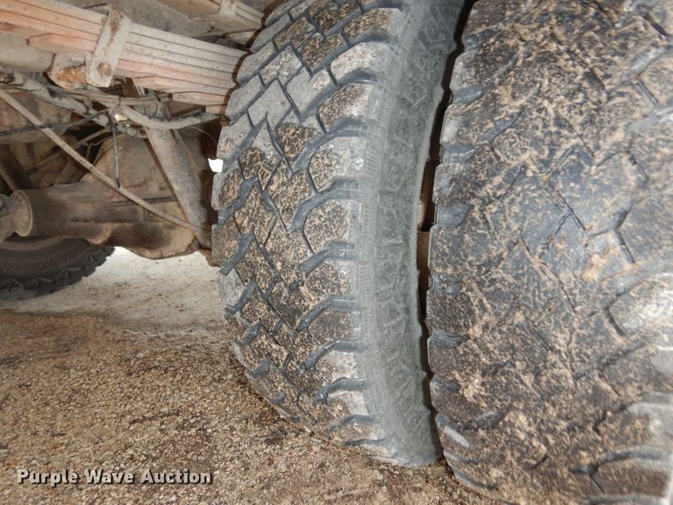 image for item DG6375 1991 Ford F350 XL brush fire truck