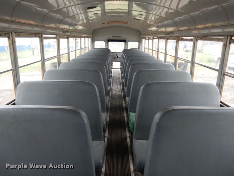 image for item DG6377 1996 International 3800 school bus