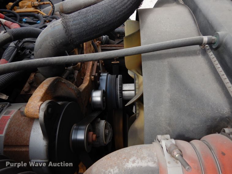 image for item DG6380 2005 Blue Bird Vision school bus