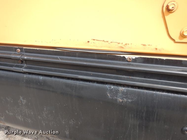 image for item DG6380 2005 Blue Bird Vision school bus