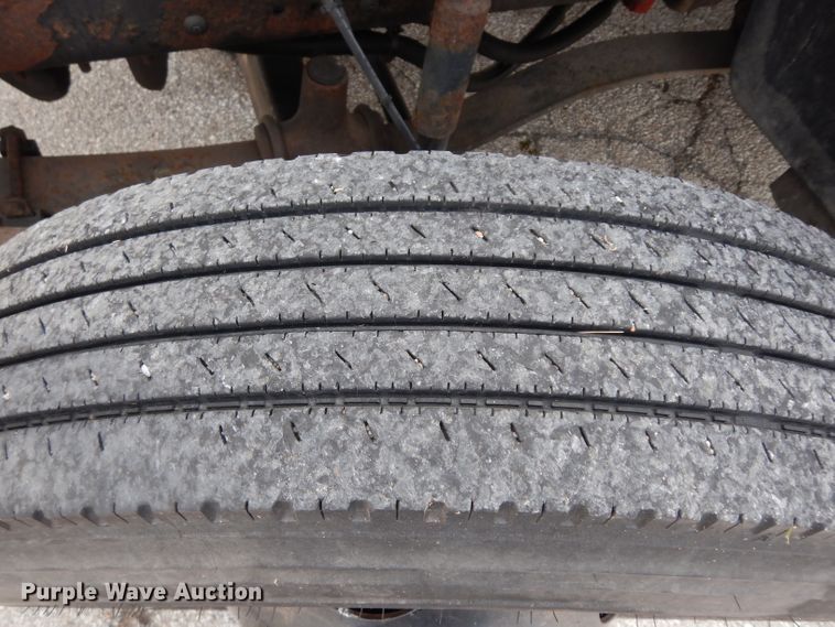 image for item DG6380 2005 Blue Bird Vision school bus