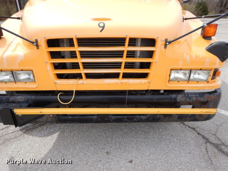 image for item DG6380 2005 Blue Bird Vision school bus