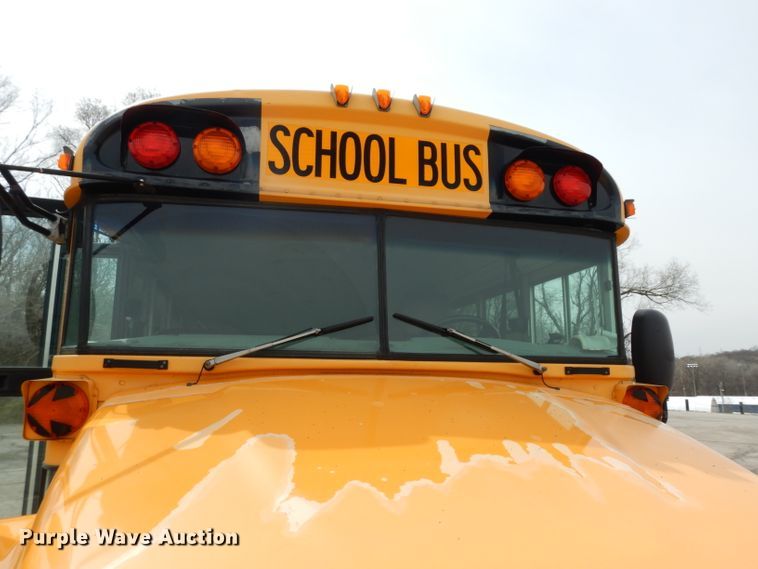 image for item DG6380 2005 Blue Bird Vision school bus