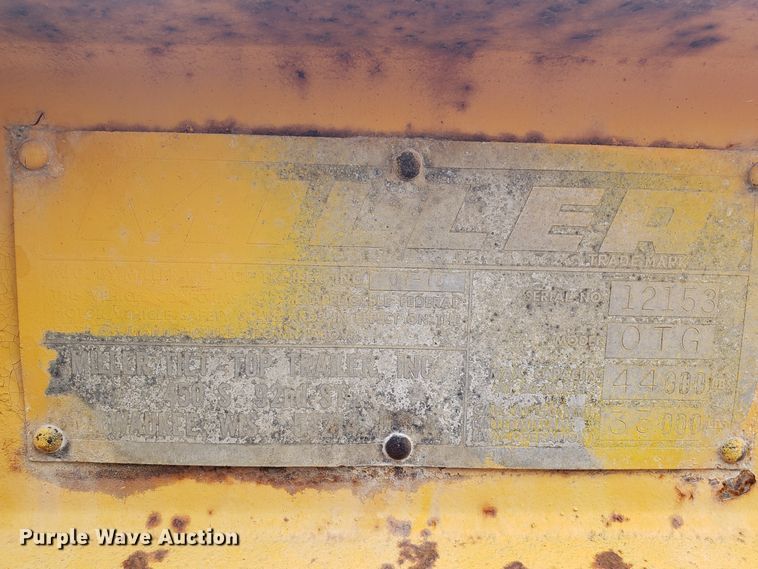 image for item DH5811 Miller 0TG tilt deck equipment trailer