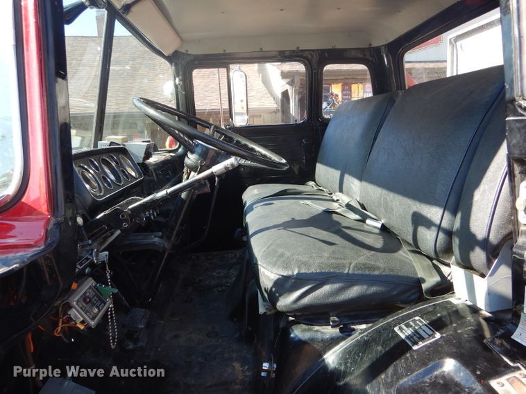 image for item DH6369 1981 Grumman Tiger Cat pumper fire truck