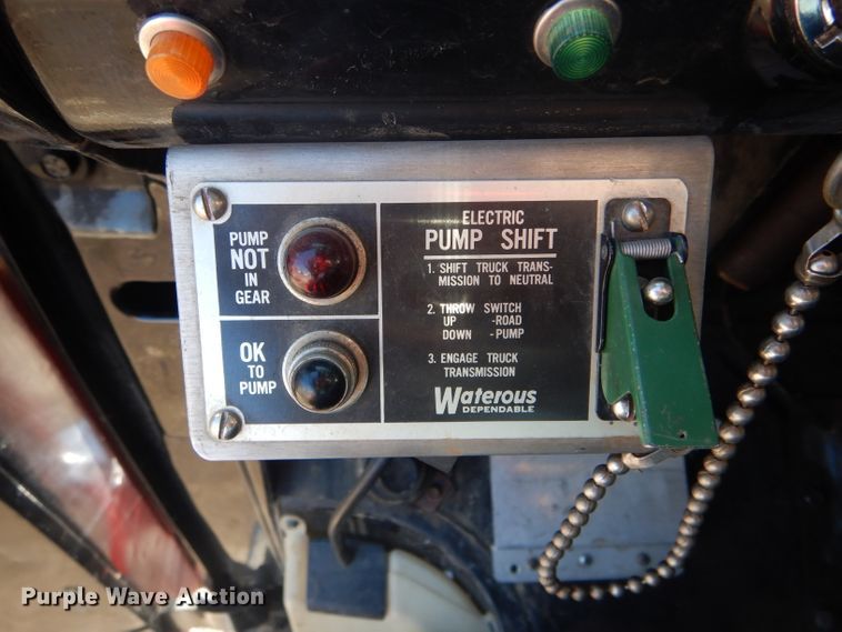 image for item DH6369 1981 Grumman Tiger Cat pumper fire truck