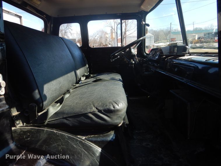 image for item DH6369 1981 Grumman Tiger Cat pumper fire truck