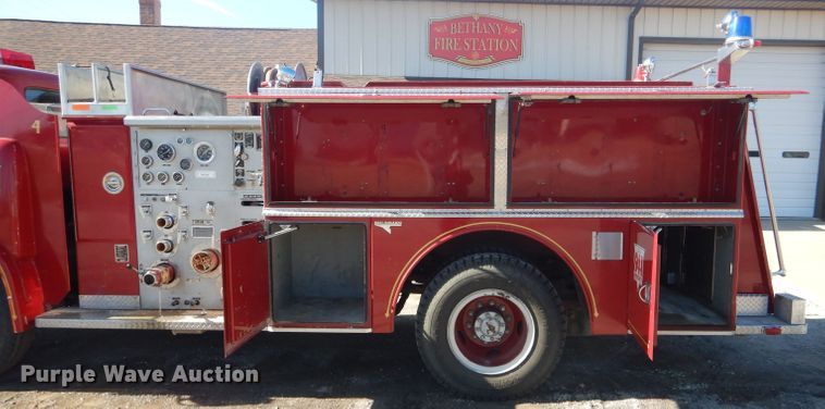image for item DH6369 1981 Grumman Tiger Cat pumper fire truck