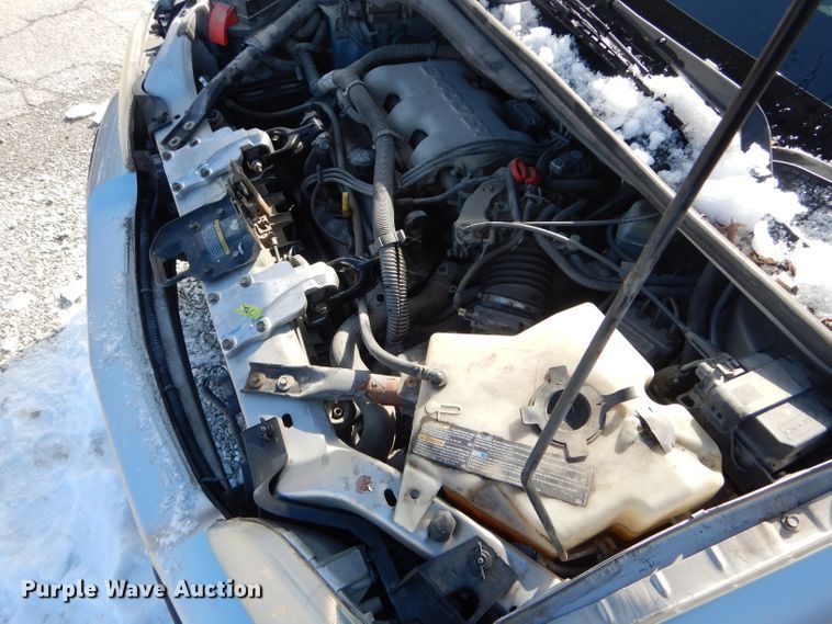 image for item DH6420 2004 Chevrolet Venture LS van