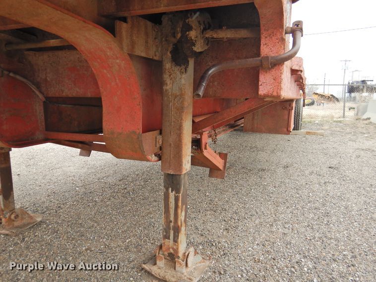 image for item DI0044 Trailmobile drop deck equipment trailer