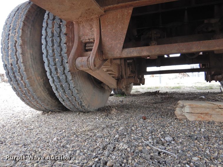 image for item DI0044 Trailmobile drop deck equipment trailer