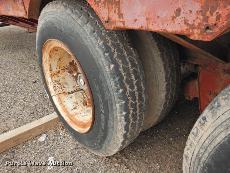 image for item DI0044 Trailmobile drop deck equipment trailer