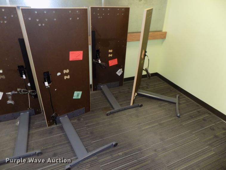 image for item DO9407 Office furniture