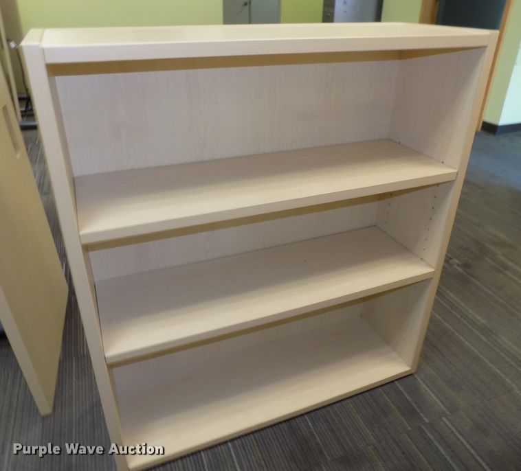 image for item DO9407 Office furniture