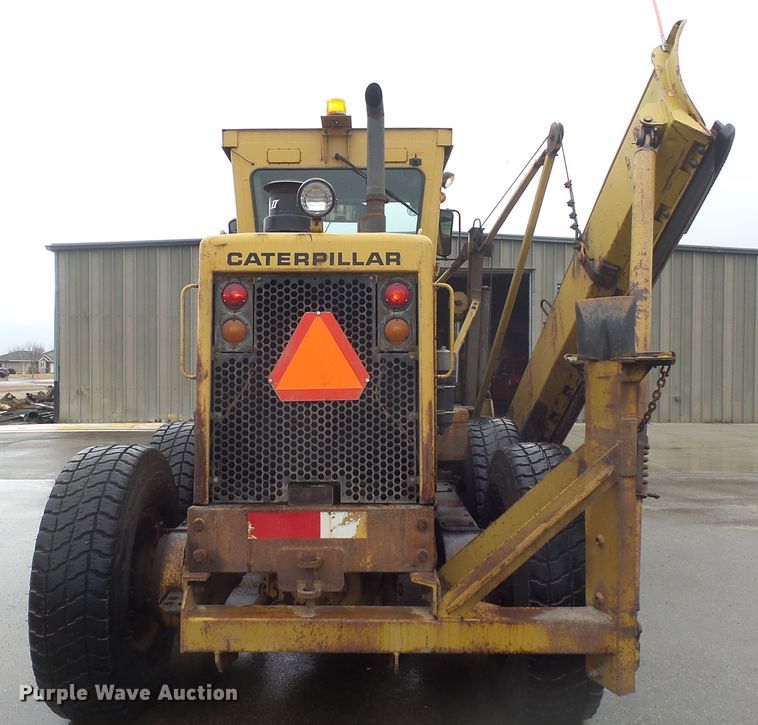 image for item EF9617 1985 Caterpillar 140G motor grader