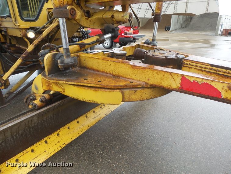 image for item EF9617 1985 Caterpillar 140G motor grader