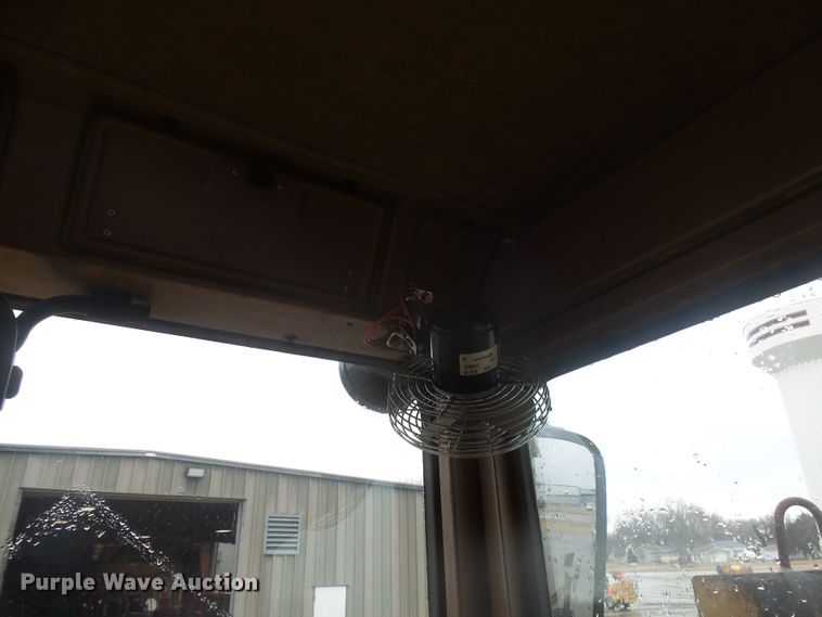 image for item EF9617 1985 Caterpillar 140G motor grader