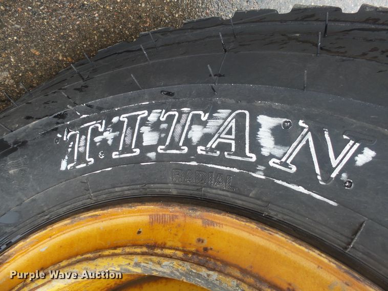 image for item EF9617 1985 Caterpillar 140G motor grader