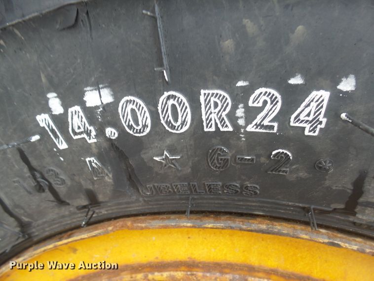 image for item EF9617 1985 Caterpillar 140G motor grader