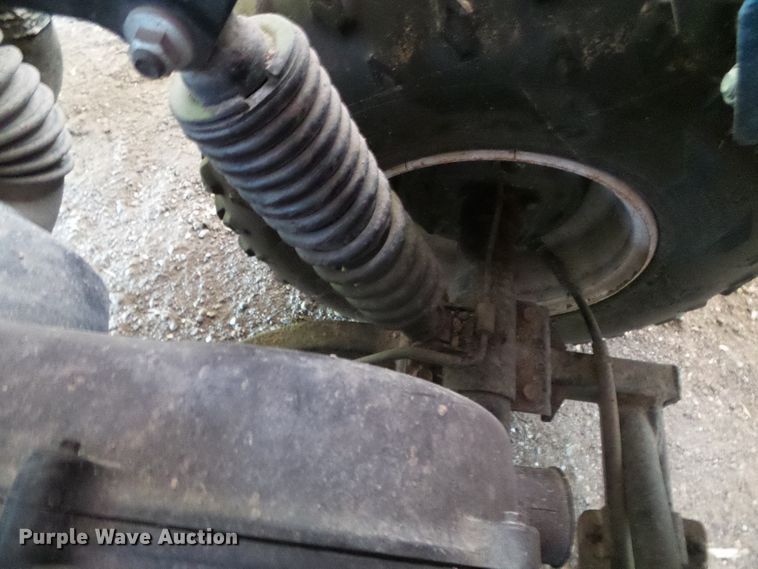 image for item EL9113 1996 Kawasaki Mule 550 utility vehicle