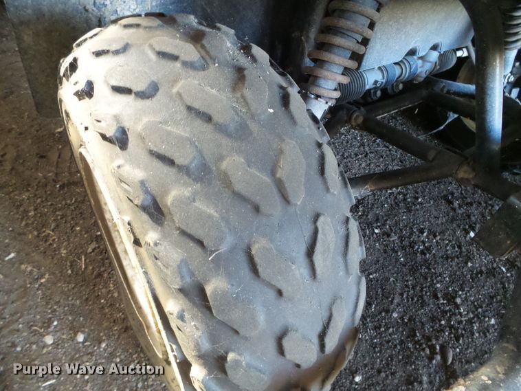 image for item EL9113 1996 Kawasaki Mule 550 utility vehicle