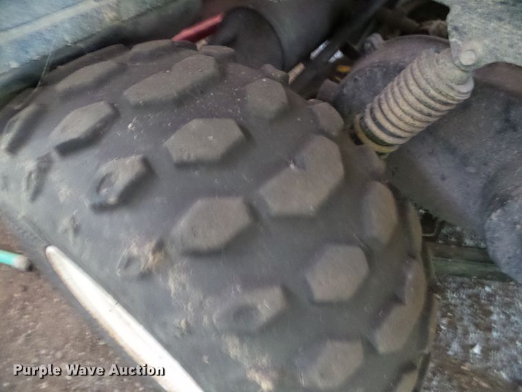 image for item EL9113 1996 Kawasaki Mule 550 utility vehicle