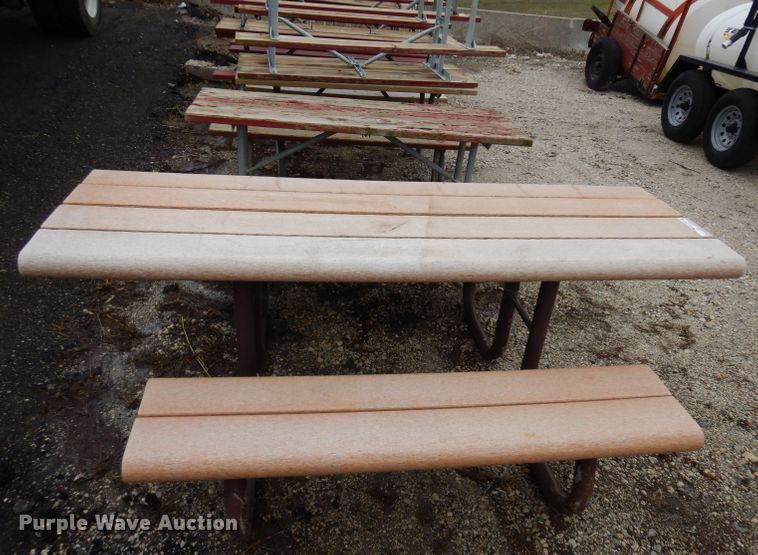 image for item ER9997 (10) picnic tables