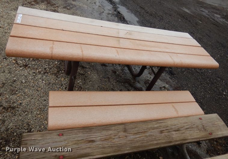 image for item ER9997 (10) picnic tables