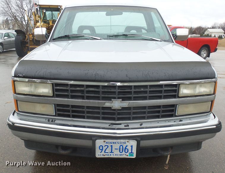 image for item FR9517 1993 Chevrolet K1500  pickup truck