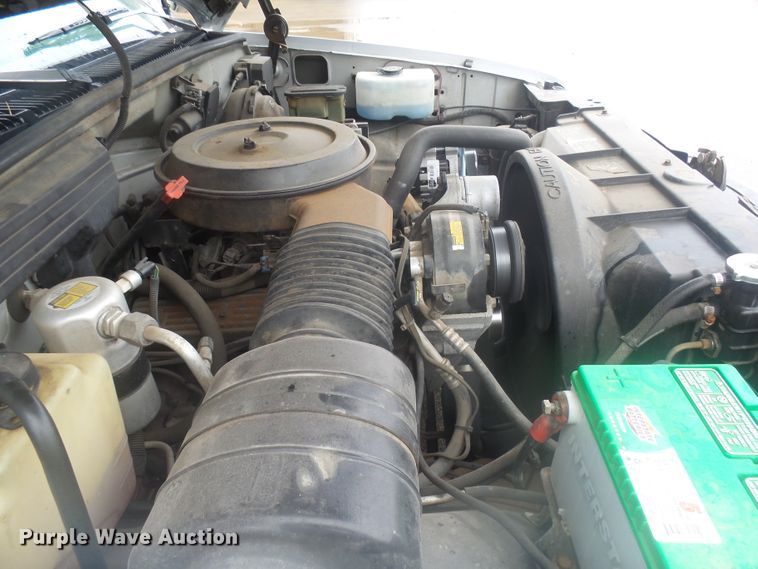 image for item FR9517 1993 Chevrolet K1500  pickup truck