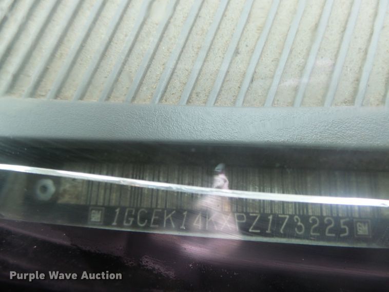 image for item FR9517 1993 Chevrolet K1500  pickup truck