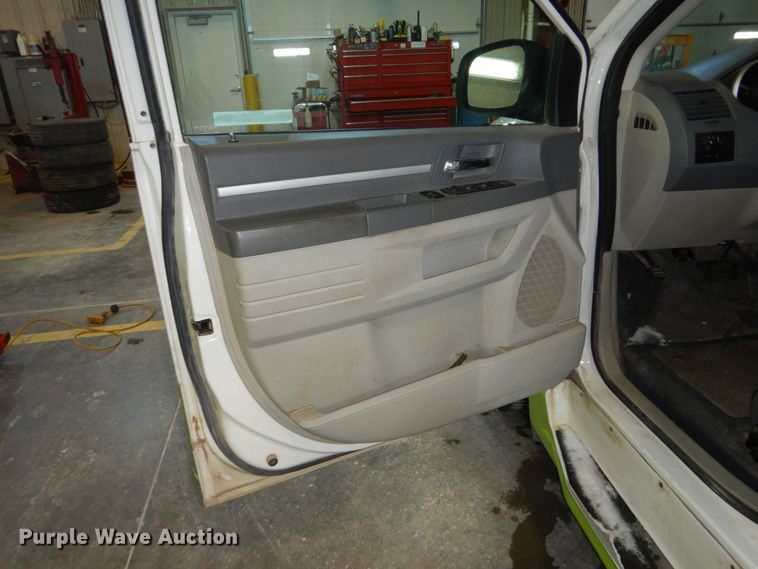 image for item FU9128 2010 Dodge Grand Caravan SE  handicap accessible van