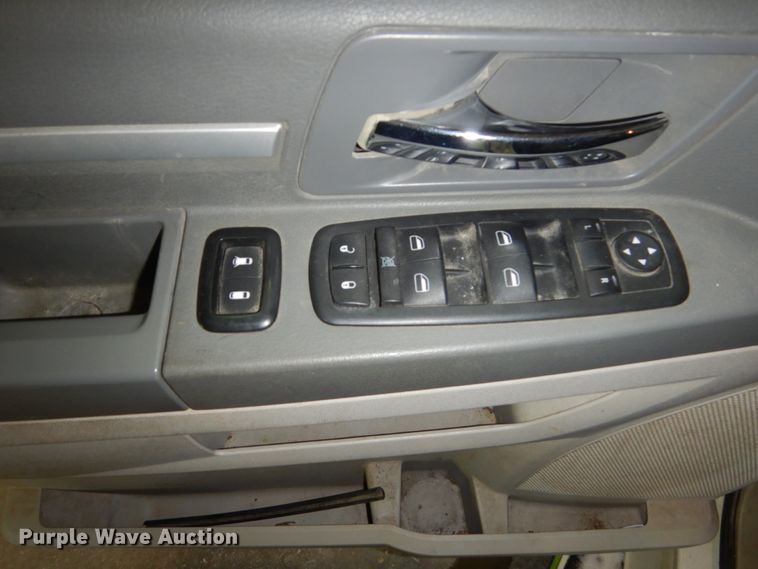 image for item FU9128 2010 Dodge Grand Caravan SE  handicap accessible van