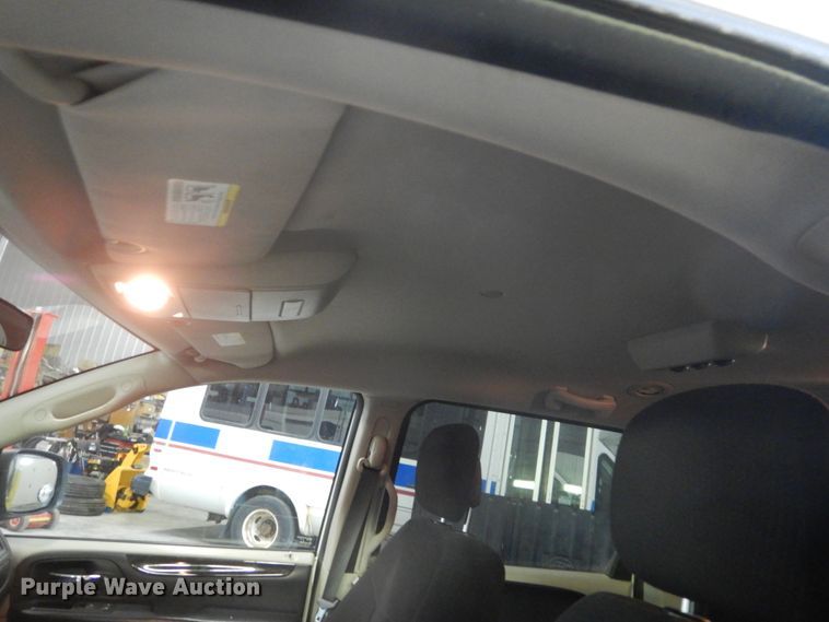 image for item FX9010 2012 Dodge Grand Caravan  van