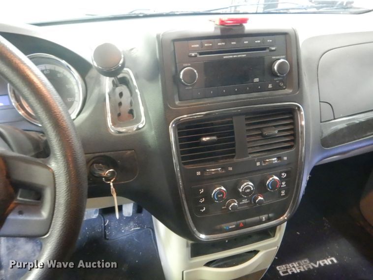 image for item FX9010 2012 Dodge Grand Caravan  van