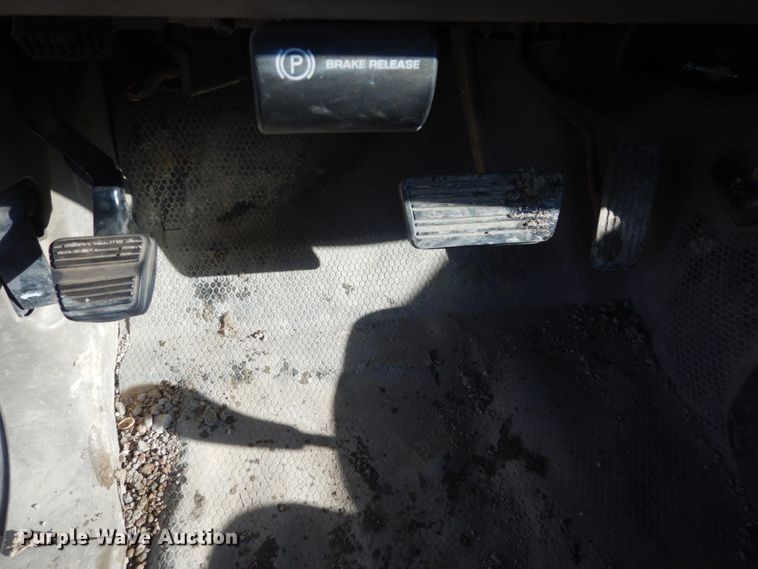 image for item FX9013 2002 Chevrolet Silverado 1500  pickup truck