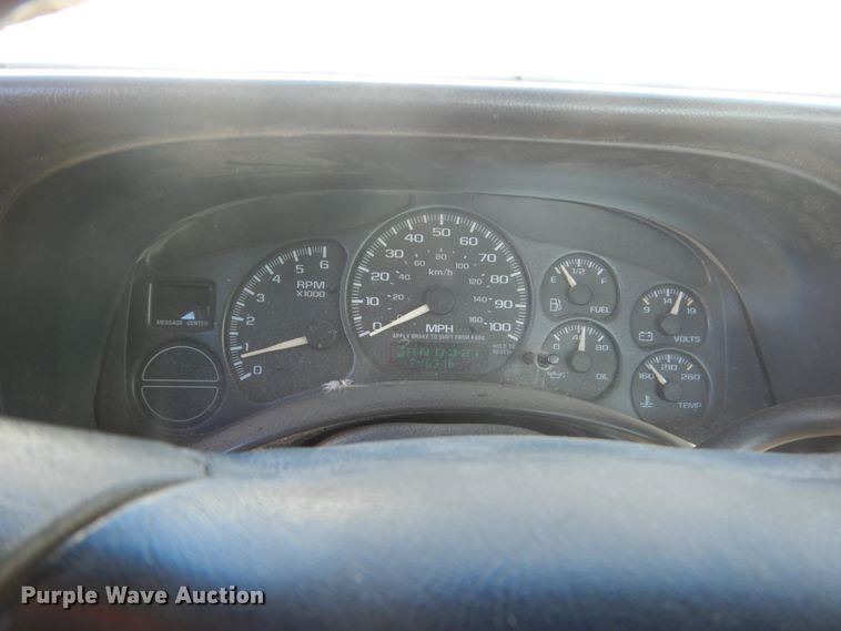 image for item FX9013 2002 Chevrolet Silverado 1500  pickup truck