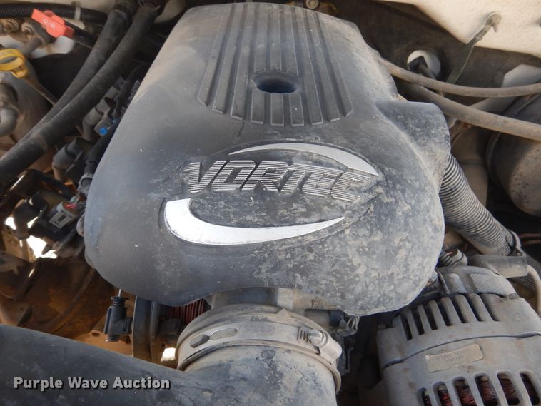 image for item FX9013 2002 Chevrolet Silverado 1500  pickup truck