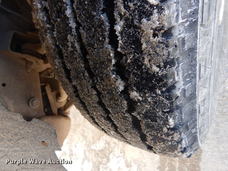 image for item FX9013 2002 Chevrolet Silverado 1500  pickup truck