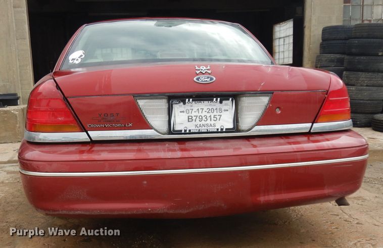 image for item GG9198 2001 Ford Crown Victoria